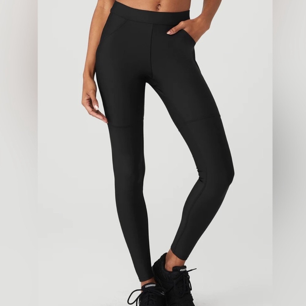 Alo Yoga - High-Waist Airlift 4 Pocket Utility Legging Black size xxs
